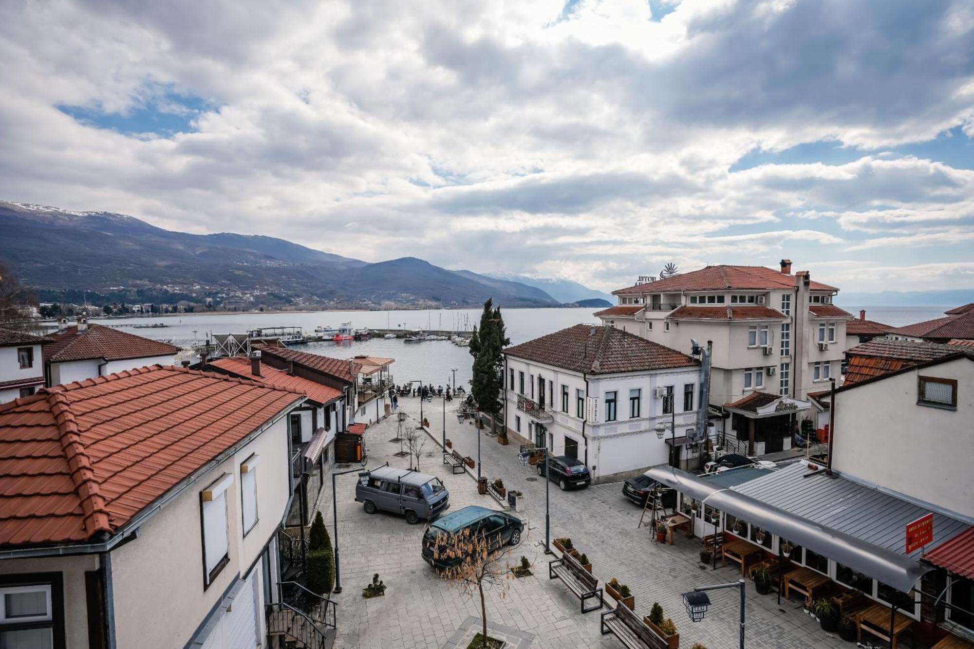 District&Delago Villa & Resturant Ohrid Exteriör bild
